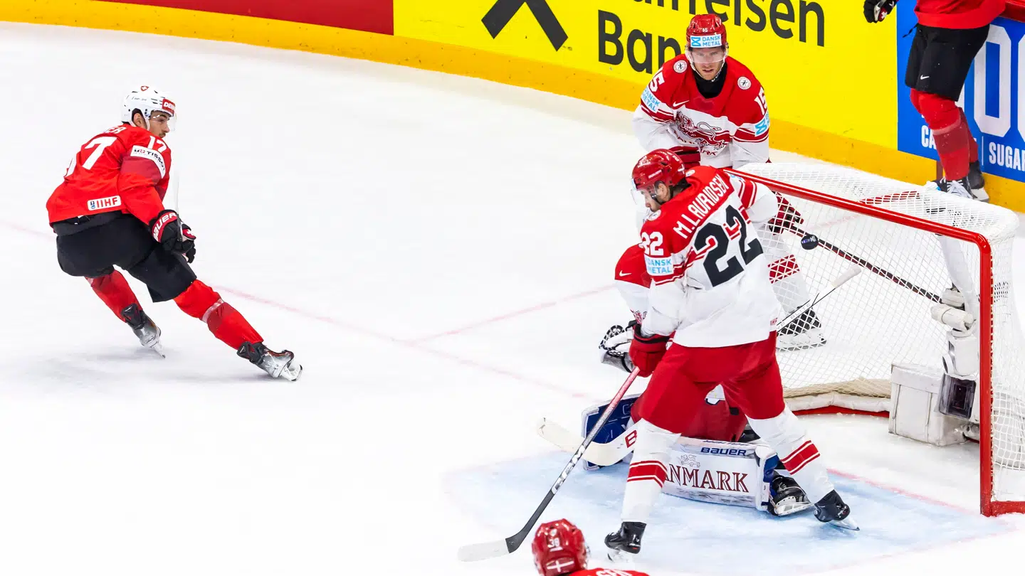 Ken Jaeger bragte Schweiz foran med to mål.