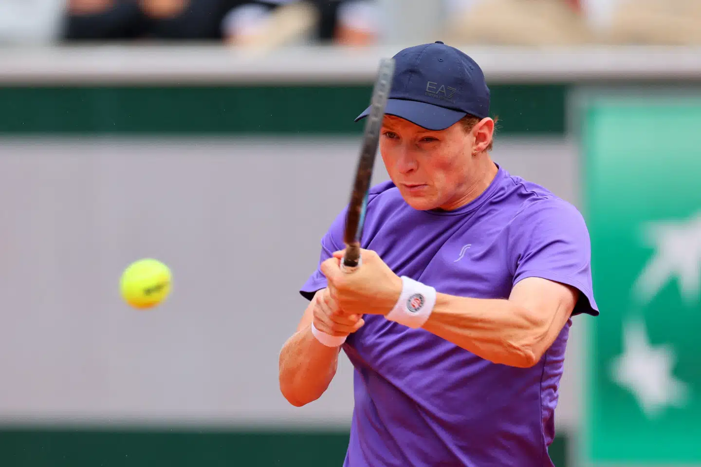 Elmer Møllers baghånd får stor opmærksomhed i French Open.