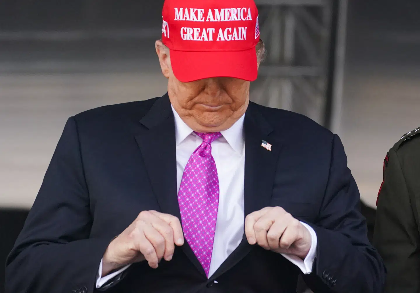 USA præsident Trump er bakket igen igen i den handelskrig, som han selv startede 2. april.