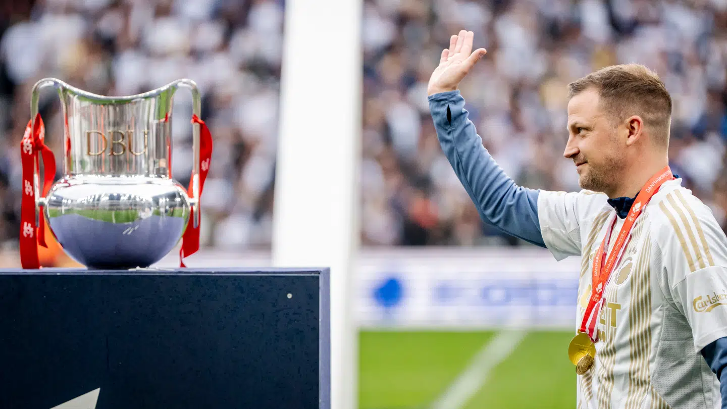 Neestrup har været FCK-træner siden 2022, hvor han overtog efter Jess Thorup, som han var assistenttræner for.