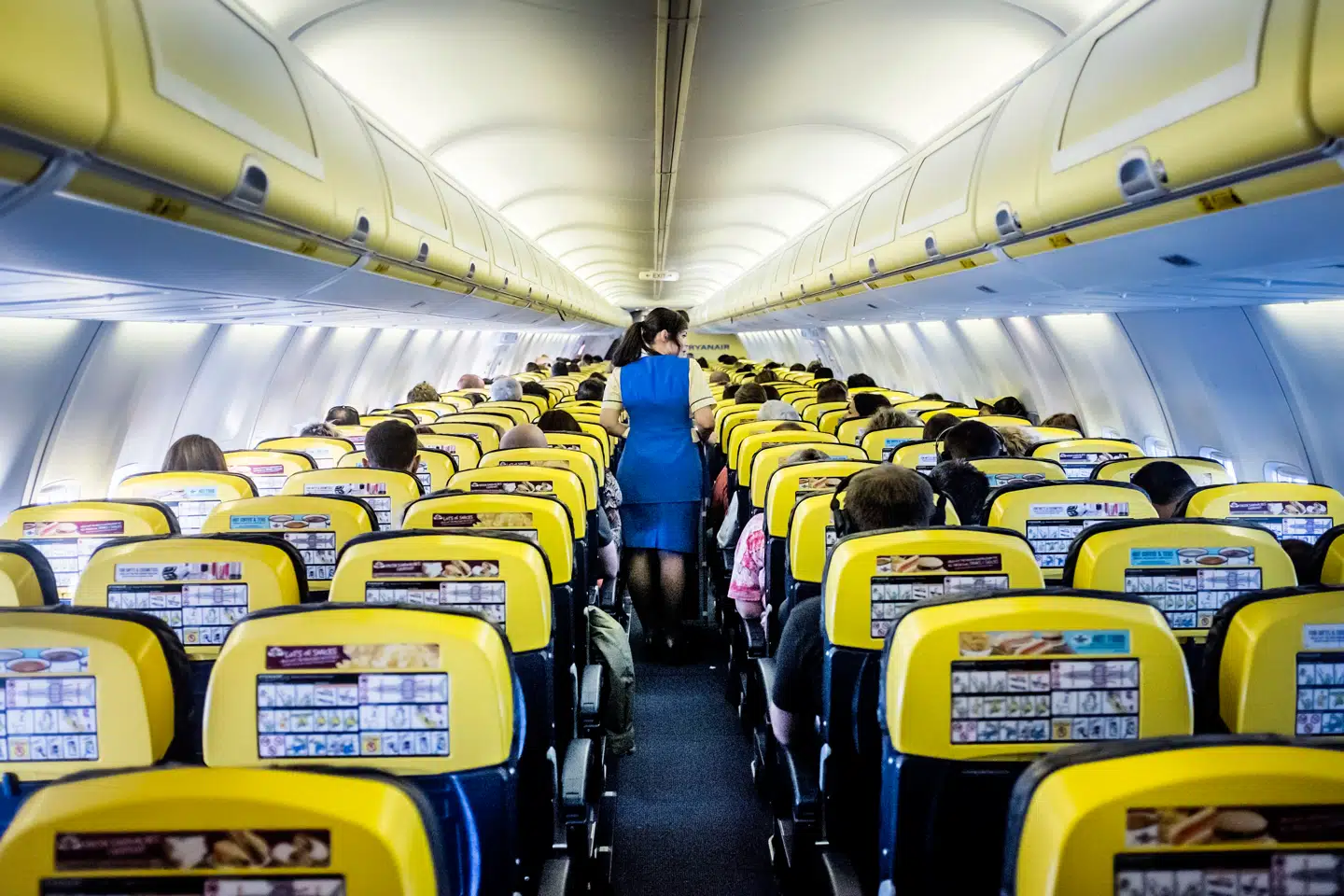 Den 79-årige kvinde mener, at hun fremviste både pas og boardingkort. Men hun er ikke helt sikker.