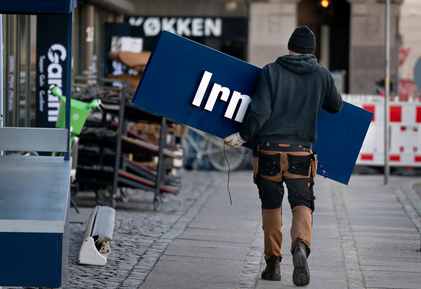 Januar 2023 meddelte Coop, at Irma-kæden ville lukke – det skete til store protester fra stamkunder. De sidste Irma-butikker lukkede maj 2024.