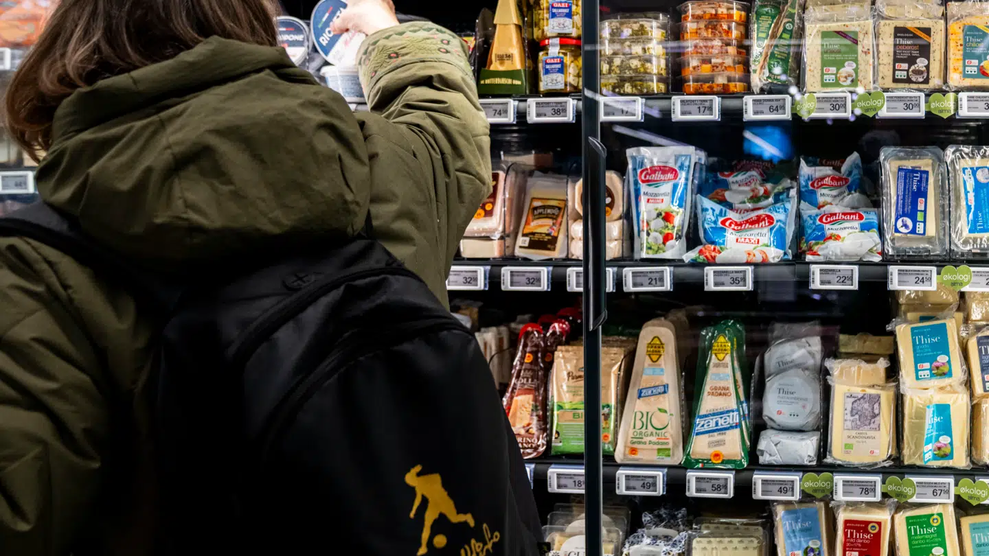 Prisstigningerne buldrer hen over land og by.