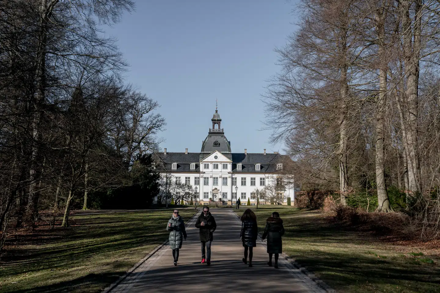 »'Reservatet' handler ikke kun om en lille, geografisk afgrænset del af Danmark. Der er meget mere på færde, skriver Egon Clausen.
