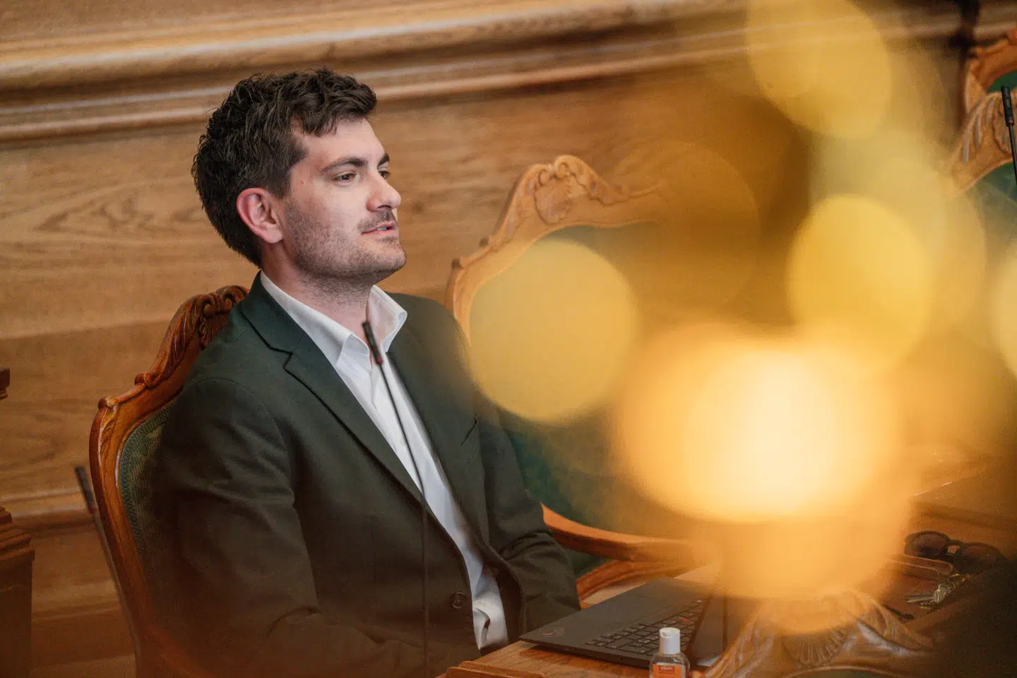 Det er Socialdemokratiets pensionsordfører, Frederik Vad (S), der ønsker at starte en mere moralsk debat om den tidlige tilbagetrækning – ikke mindst om, hvem der har mulighed for at gøre det.