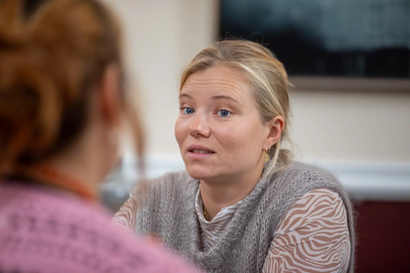 Sejler Anne-Marie Rindom har som den eneste styr på reglerne på finaledagen.