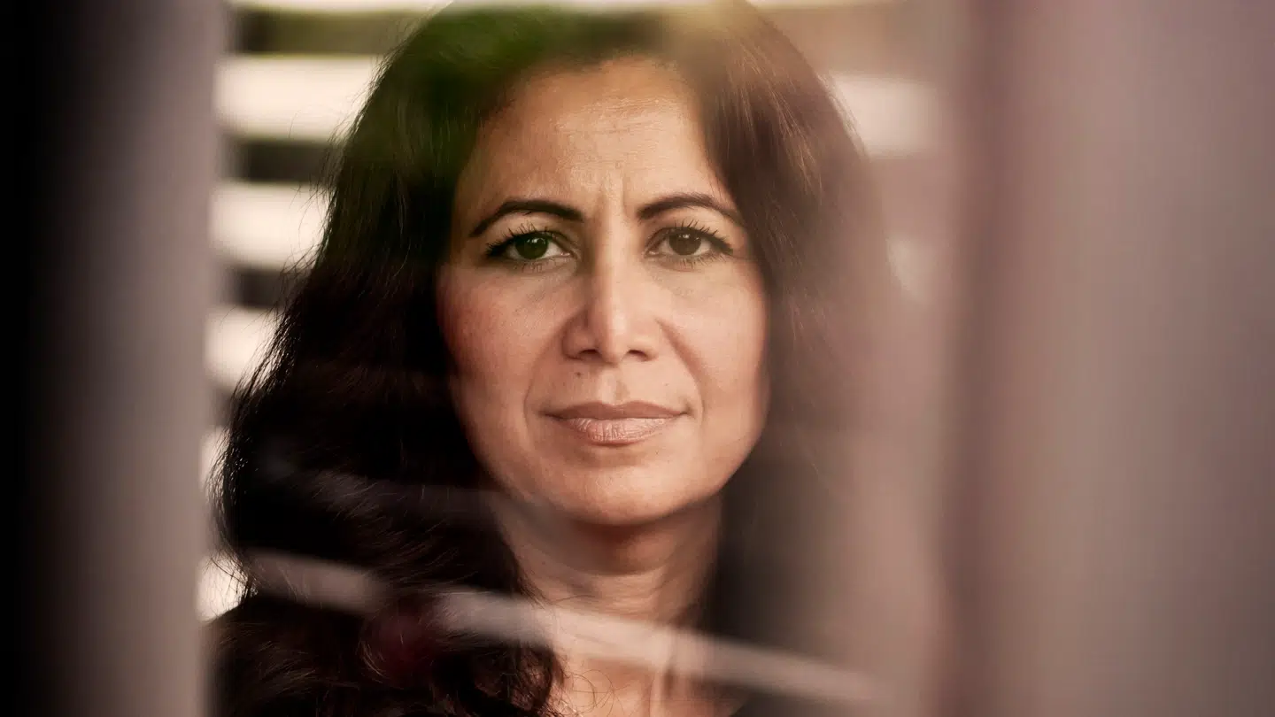 Den tidligere SF-politiker Özlem Cekic har en trist nyhed.