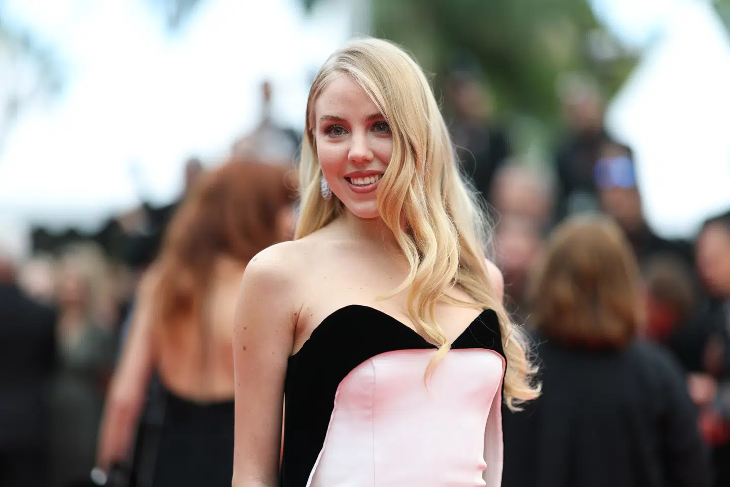 Prinsesse Maria Carolina stammer fra en gren af den spanske kongefamilie, og nu er hun blevet kærester med Jordan Bardella, der tidligere er blevet kaldt »fascistisk højrefløjsprins« i danske Politiken.