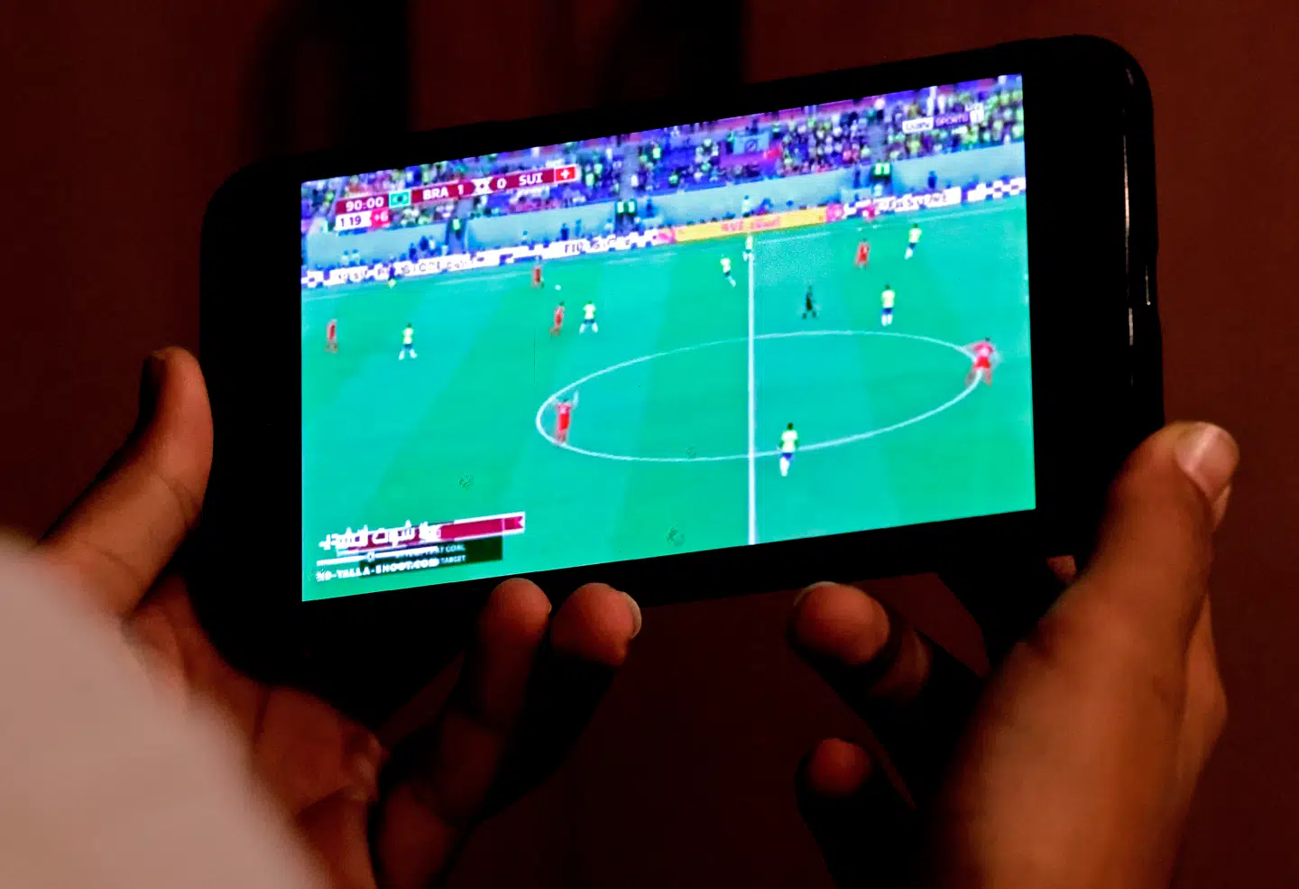 Streamede sportsbegivenheder bliver dyrere og dyrere at have i abonnementet. Flere og flere ser derfor med ad ulovlige kanaler uden at betale.