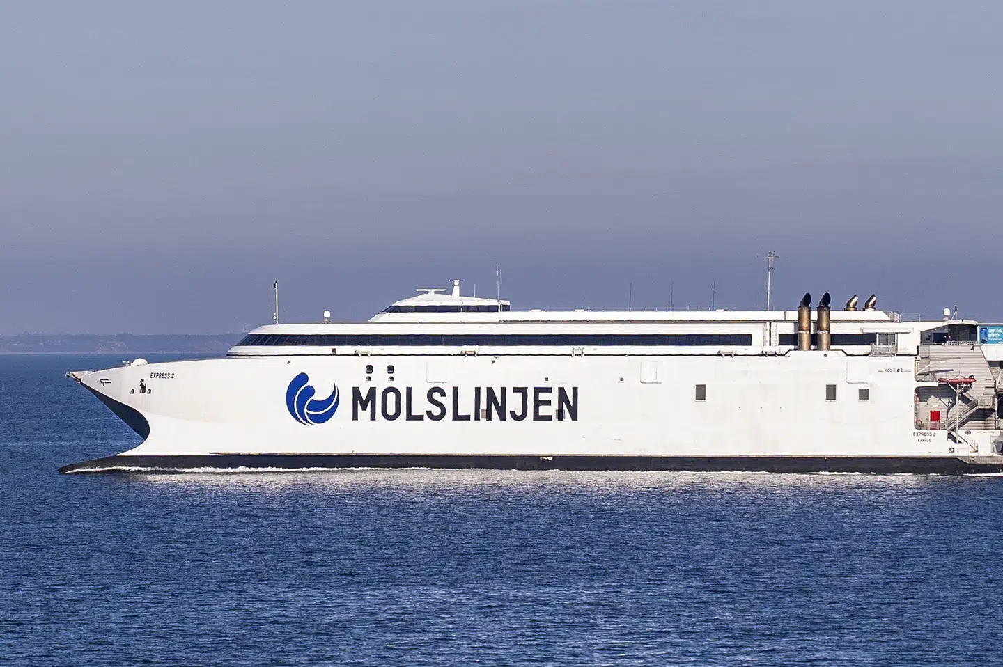 Molslinjen skifter deres Kombardo-kendingsmelodi ud, fordi færgerederiet ønsker at have egne rettigheder. Men administrerende direktør Kristian Durhuus vil lytte og være åben, hvis "der pludselig skulle være et folkekrav om at få den gamle sang tilbage". (Arkivfoto).