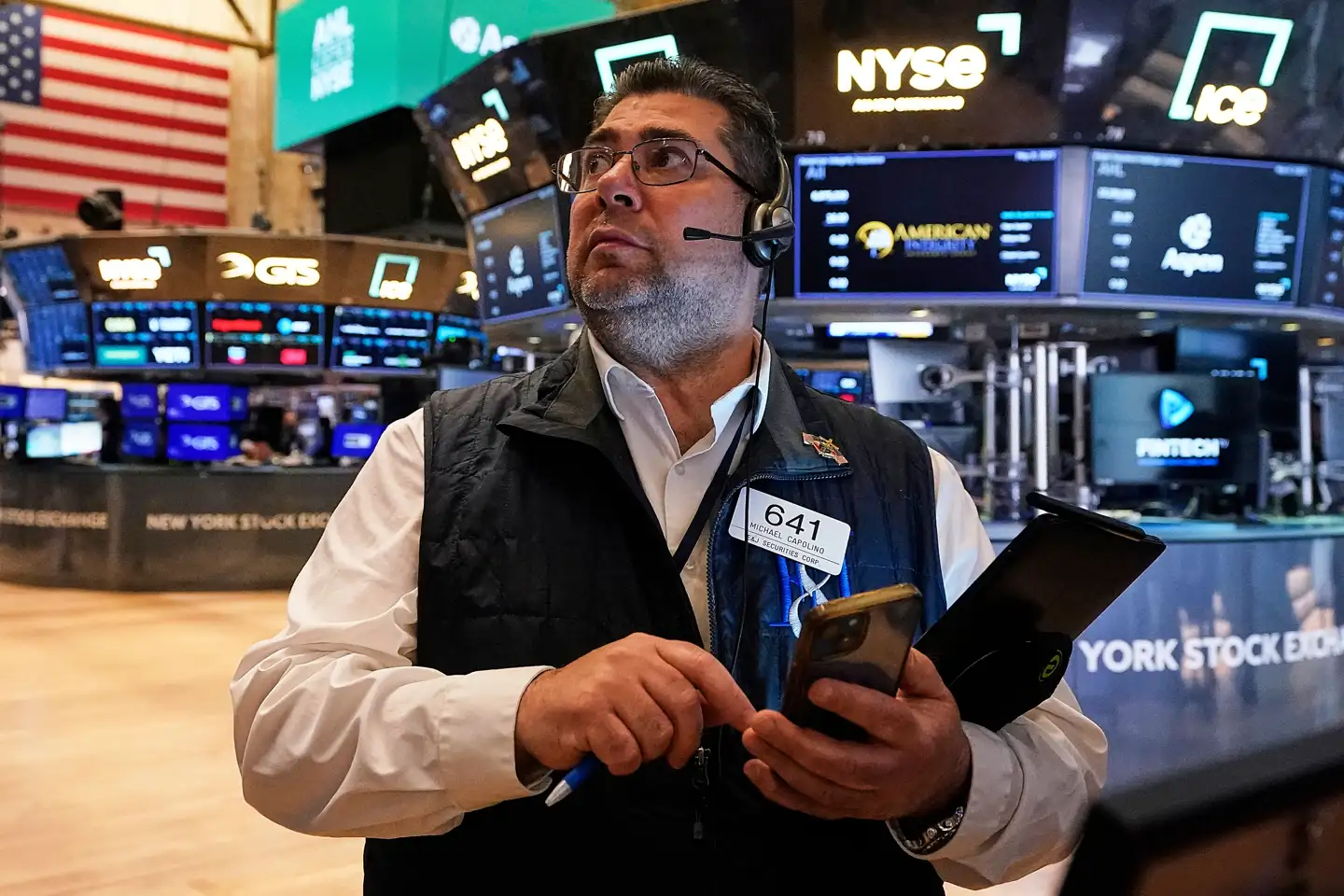 Stigende aktiekurser har været med til at få danskernes formuer til at skyde i vejret i 2024. I år tror to eksperter på ny fremgang, men den vil komme fra en helt anden kant end aktiemarkederne.