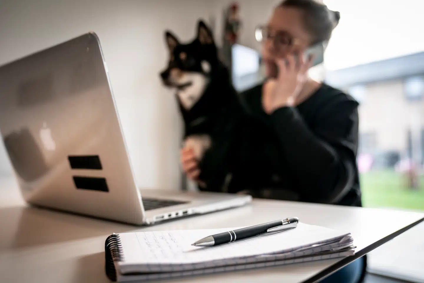 Danskerne arbejder meget lidt hjemmefra, sammenlignet med resten af verden.