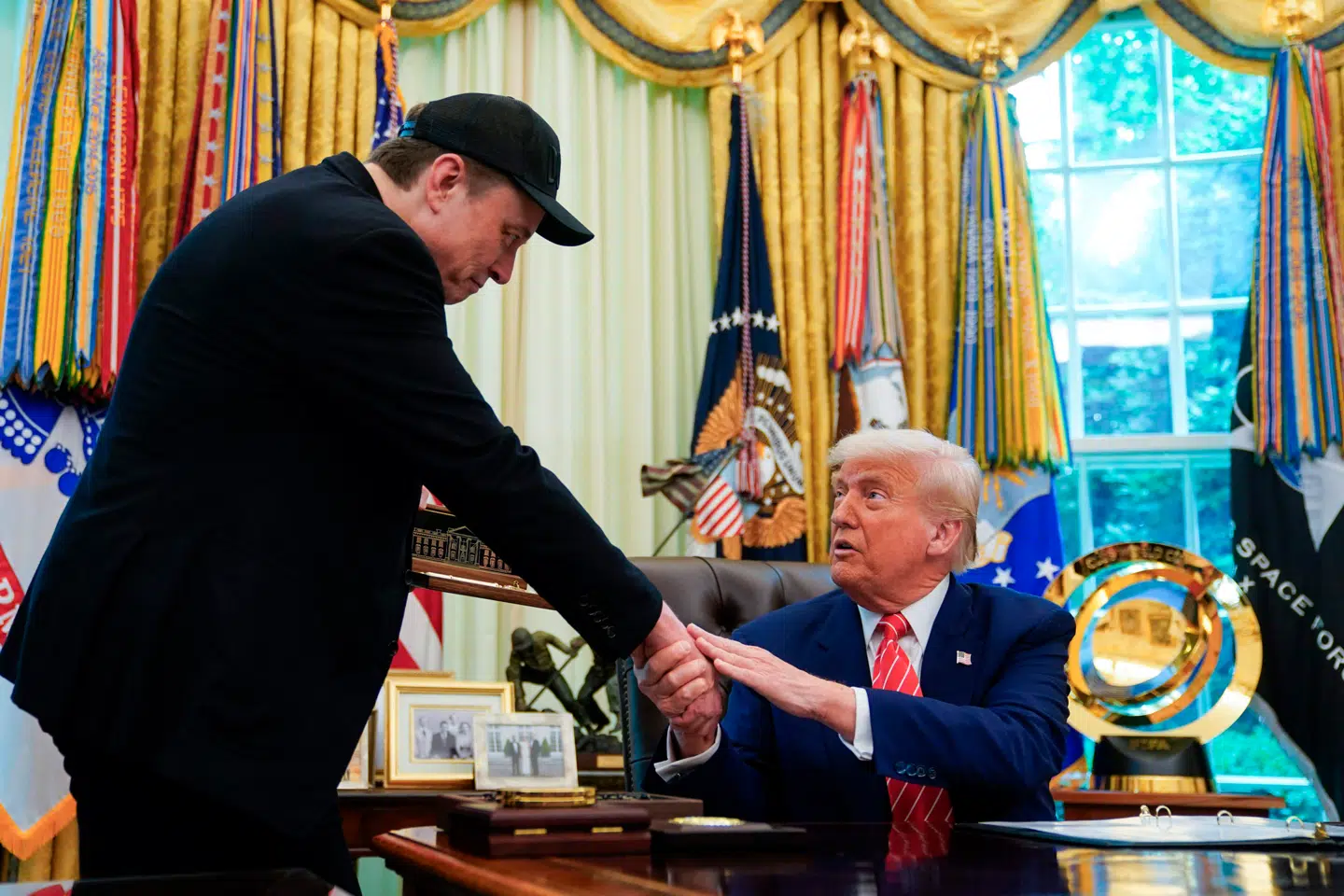 Her ses Elon Musk og den amerikanske præsident, Donald Trump, under et pressemøde fredag i sidste uge, hvor rigmanden havde sin sidste officielle arbejdsdag i Det Hvide Hus.