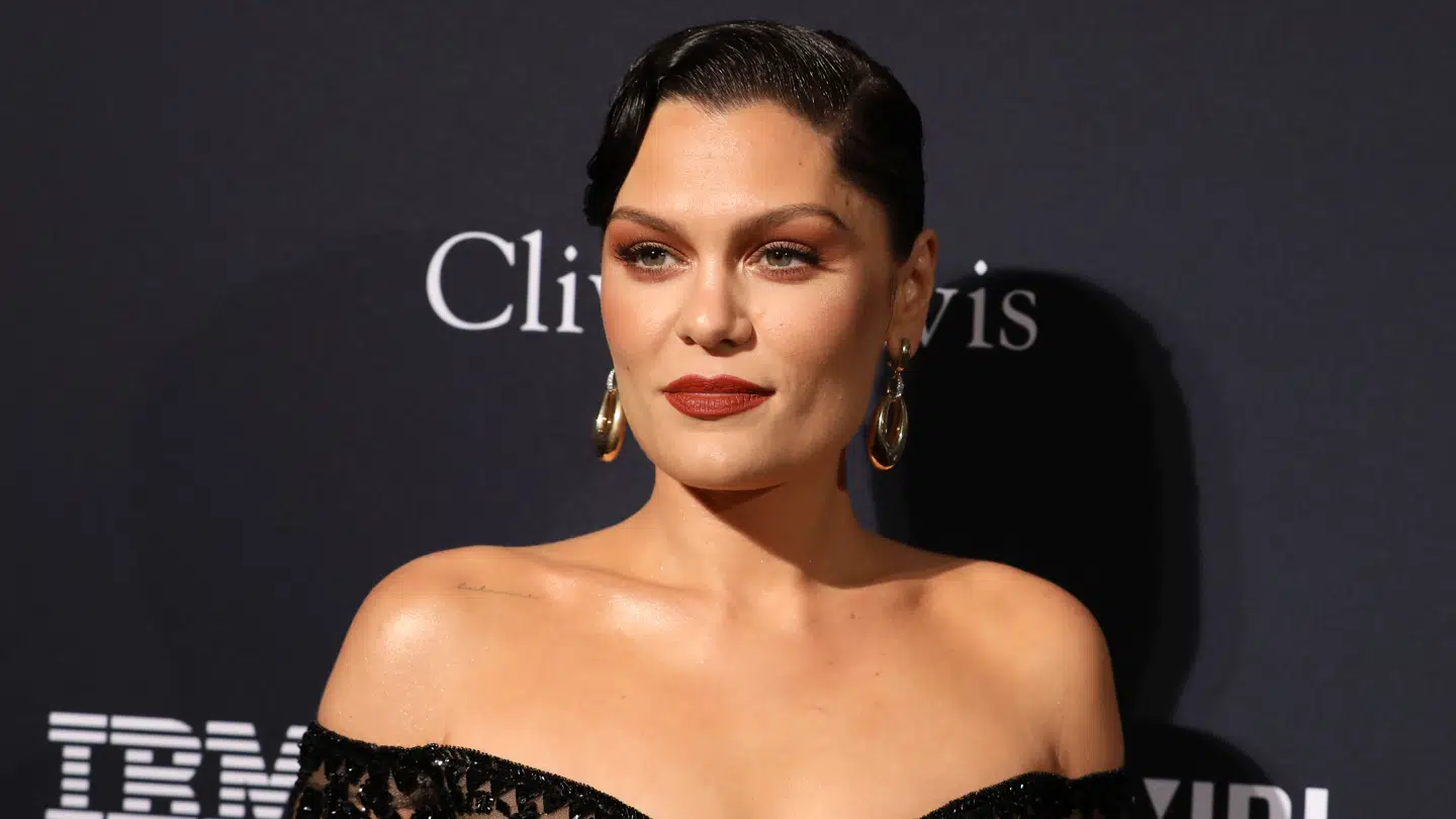 Jessie J deler selv nyheden om sin tilstand.