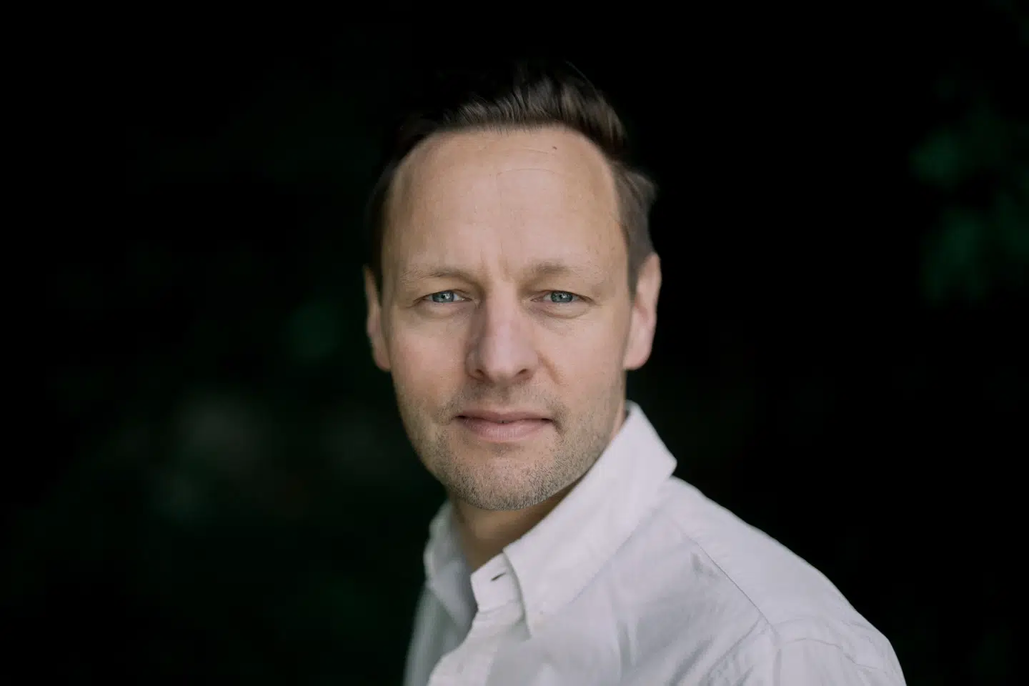 Alexander Wieck Fjældstad har netop udgivet Tænkepause-bogen »Duft«. Han fortæller om den store rolle, dufte spiller i vores hverdag, og som vi det meste af tiden ikke er bevidste om.