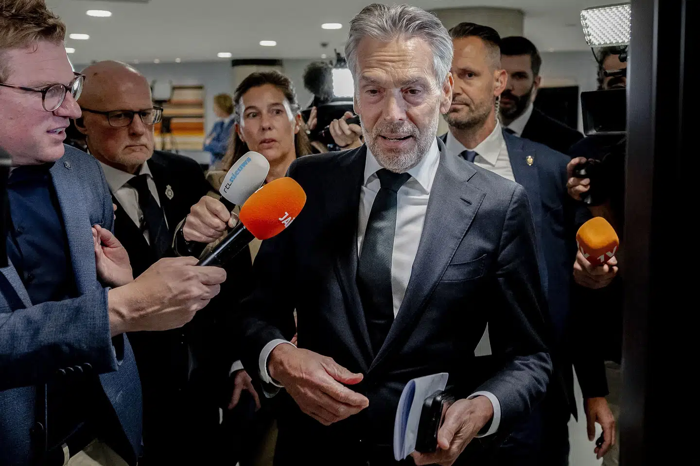 Dick Schoof ankommer til parlamentet tidligere onsdag.