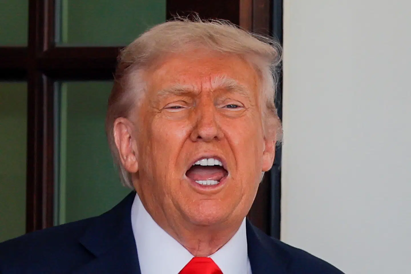 Følelser som foragt, frustration, skuffelse og vrede skyldes formentlig ikke kun den økonomiske politik, men også Trumps fremfærd i øvrigt – ikke mindst i forhold til Grønland, skriver Kristian Weise.