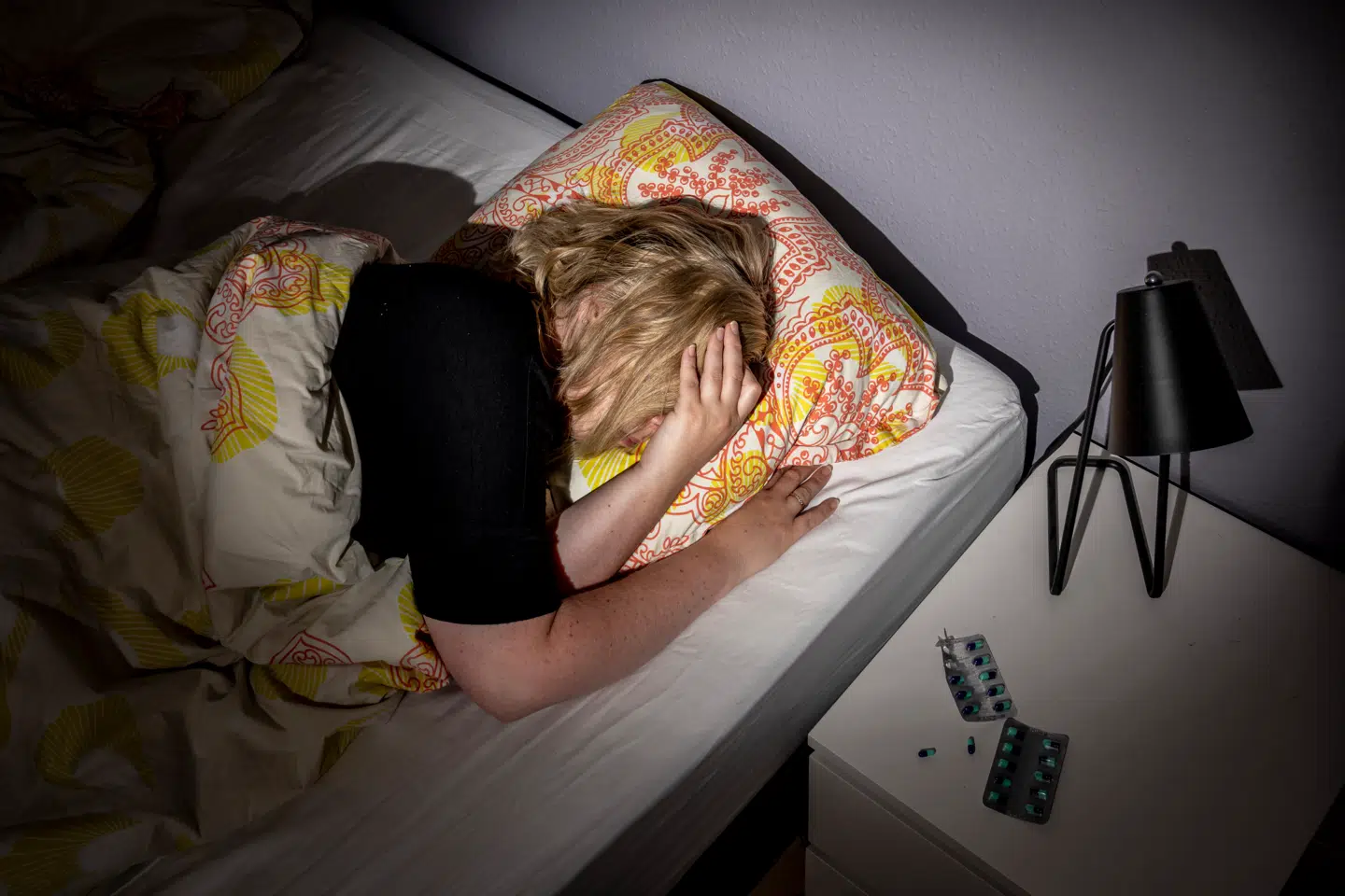 »Når vi ser lidelserne i øjnene, ser eller møder vi os selv, og det er dette perspektiv, vi må indtage, hvis vi skal finde frem til et diagnosefrit sprog at tænke og leve med,« skriver Sofie Zander.