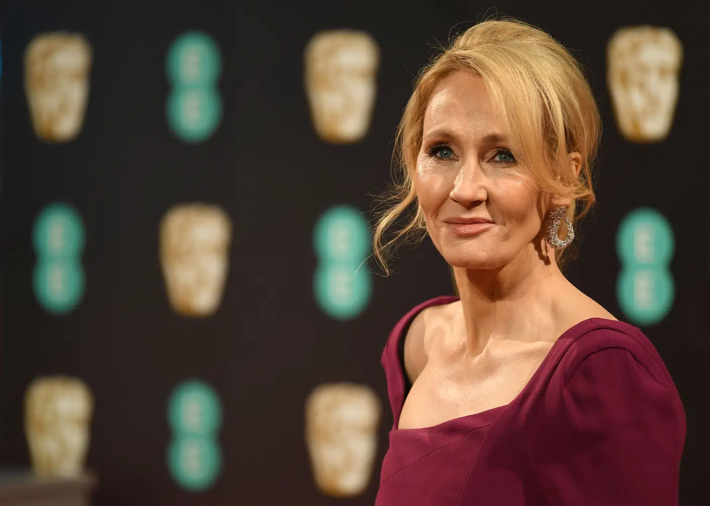 Under aliasset Robert Galbraith har J.K. Rowling nu udgivet ottende bog i sin detektivserie.