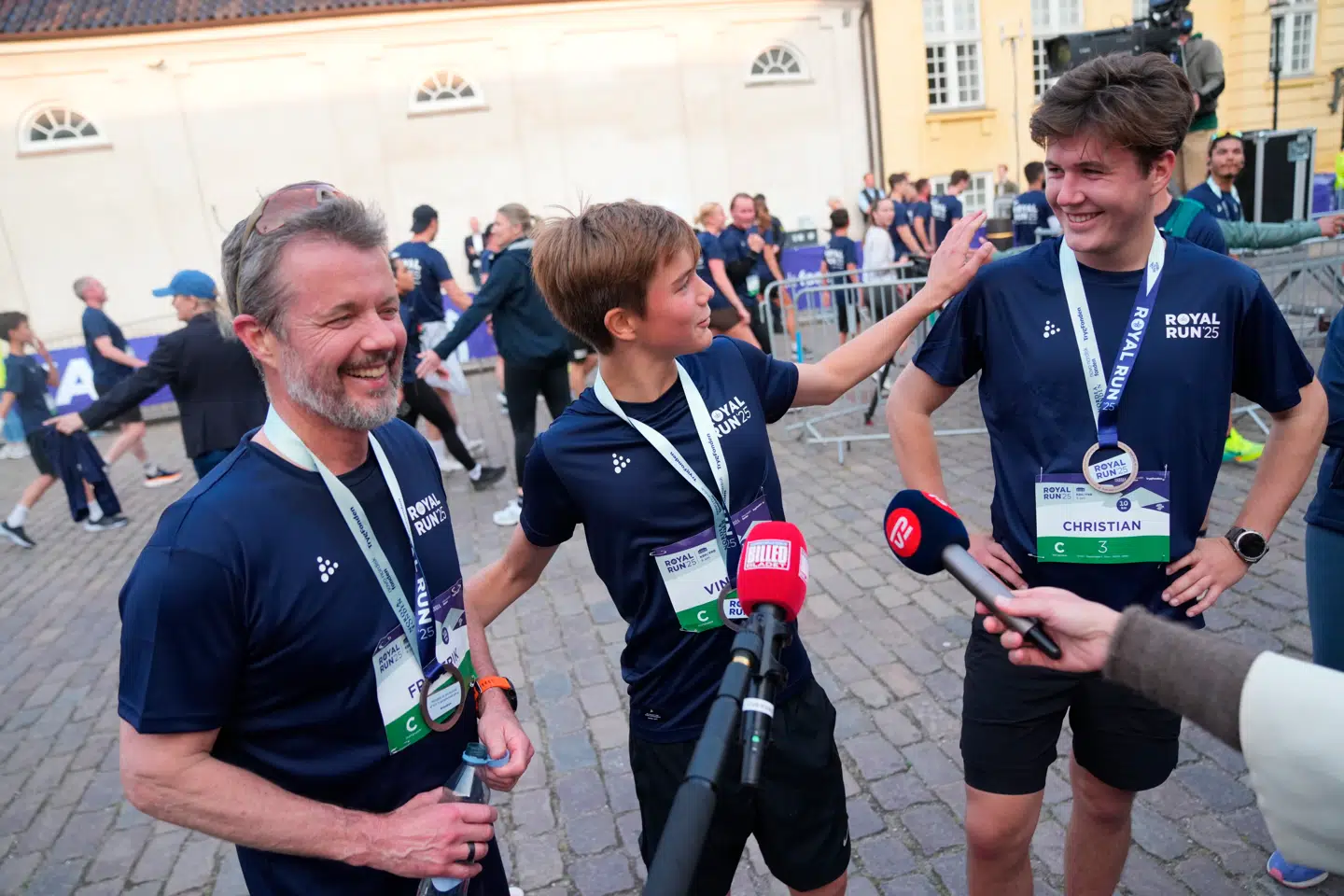 Kong Frederik X og tre af hans børn deltager i Royal Run i København, mandag den 9. juni 2025.