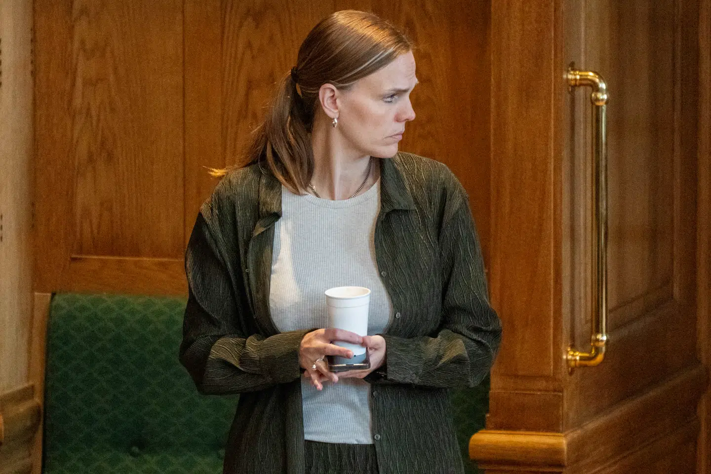 Alle medarbejdere hos digitaliseringsminister Caroline Stage Olsen (M) skal hen over sommeren sige farvel til deres computerprogrammer fra Microsoft.