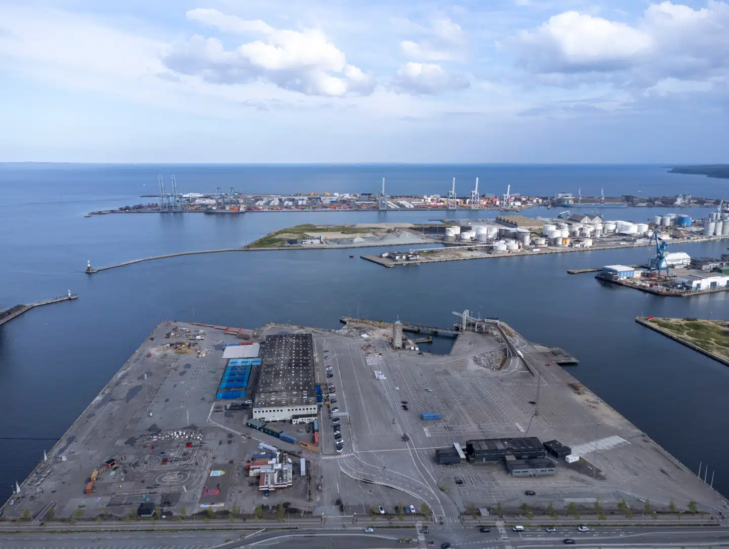 Et tocifret milliardbeløb af danskernes pensionspenge skal i de kommende år skydes i danske havne, her Aarhus.