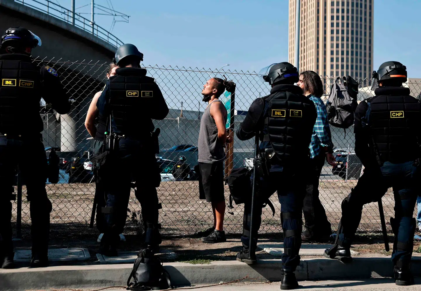 Demonstranter bliver anholdt i stor stil flere steder i Los Angeles. Foto: Mario Tama, Scanpix