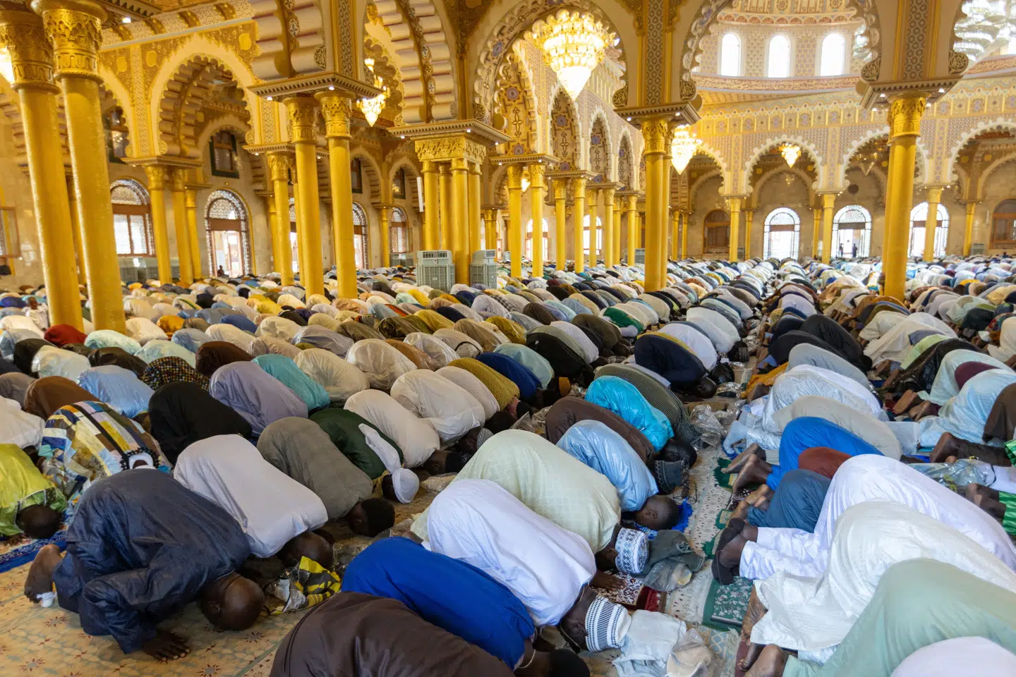 Kristne er fortsat den største religiøse gruppe i verden, men islam er verdens hurtigst voksende religion. Arkivfoto: Jerome Favre