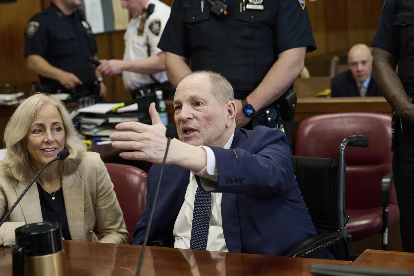 Harvey Weinstein under retssagen i New York 11. juni. Her blev han dømt skyldig i seksuelt overgreb.