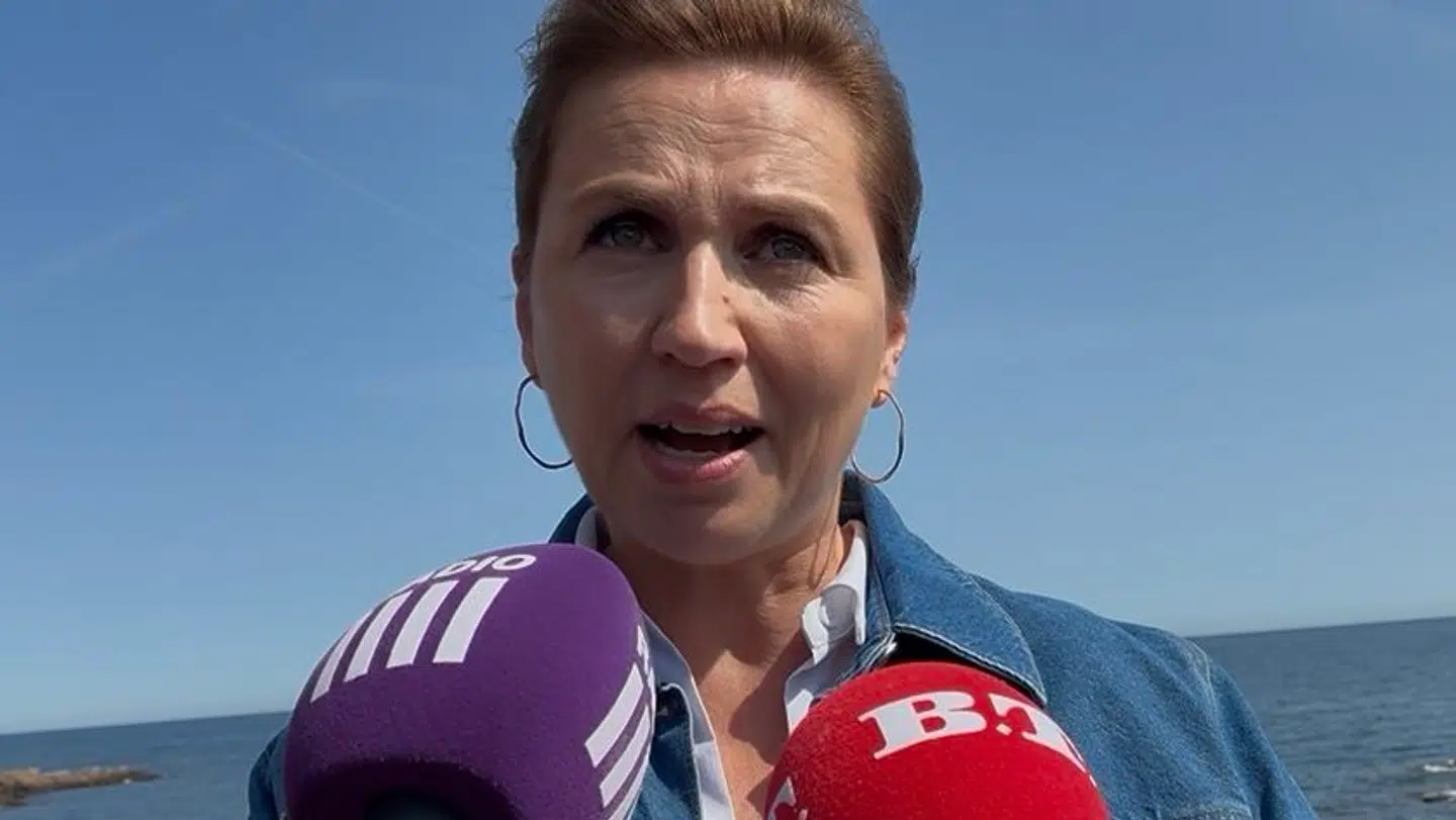 Mette Frederiksen svarer på spørgsmål fra pressen til Folkemødet.