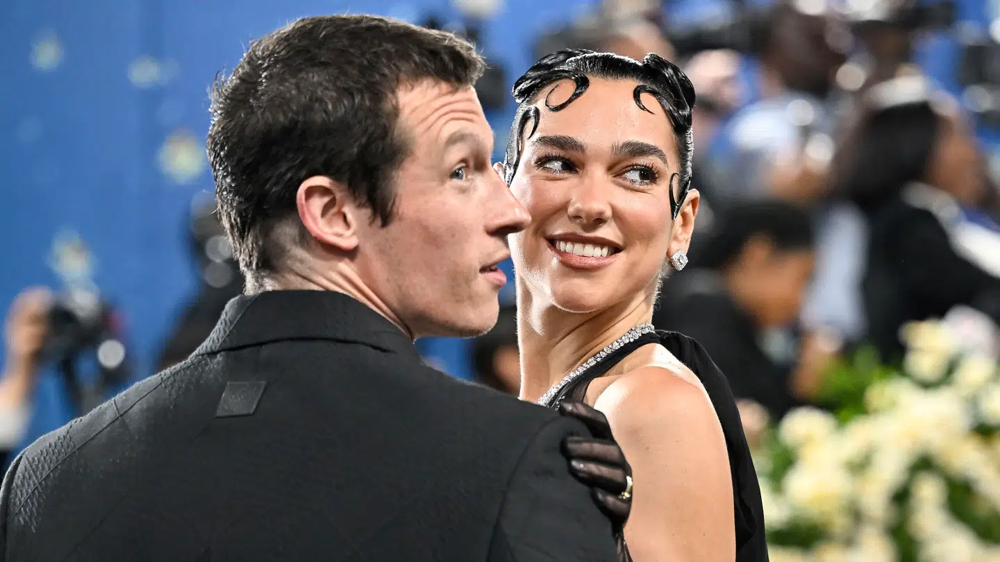 Callum Turner og Dua Lipa har været et par siden januar 2024.