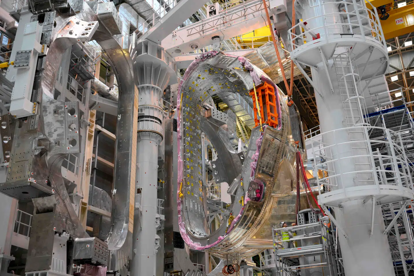 Overalt i verden arbejdes der på at skabe gennembruddet for fusionsenergi, som ikke giver nogen udledning, men vil kunne skabe uanede mængder af energi. Her et blik mod ITER-projektet i Saint-Paul-lès-Durance i det sydvestlige Frankrig.