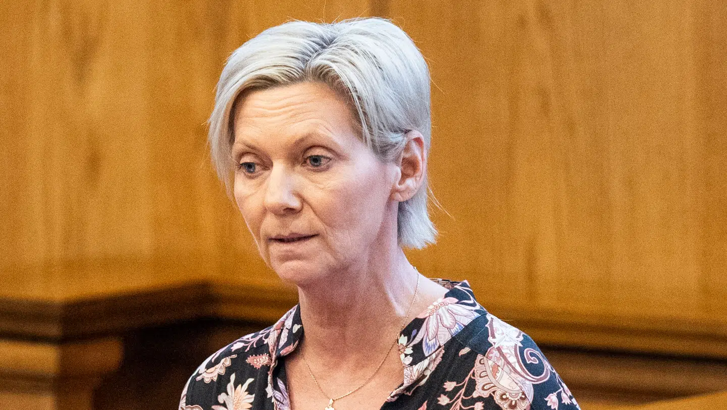 Charlotte Munch (DD) under et møde i salen med hasteforespørgsel til udenrigsminisiteren på Christiansborg.