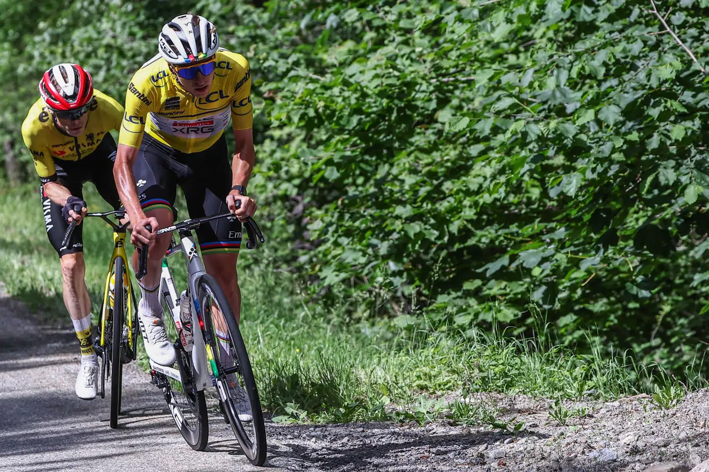 Jonas Vingegaard kan ikke følge Tadej Pogacar i bjergene for tiden.