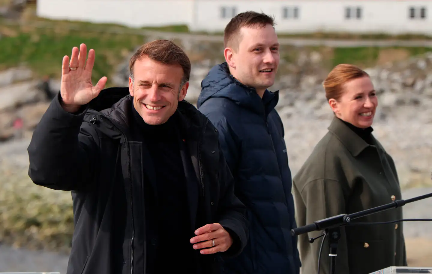 Præsident Macron kom til Grønland og leverede en solidaritetserklæring, som hverken Grønlands leder, Jens-Frederik Nielsen eller statsminister Mette Frederiksen kunne have ønsket sig bedre. Støtten er entydig og spørgsmålet er, hvordan præsident Trump reagerer.