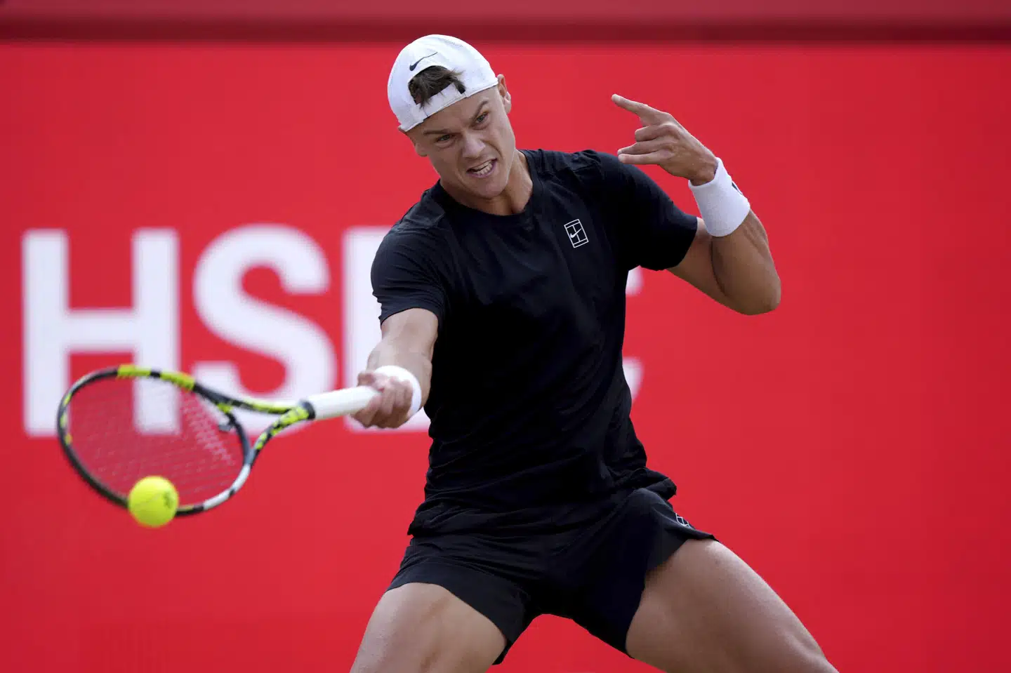 Holger Rune gik mandag sikkert videre i London.