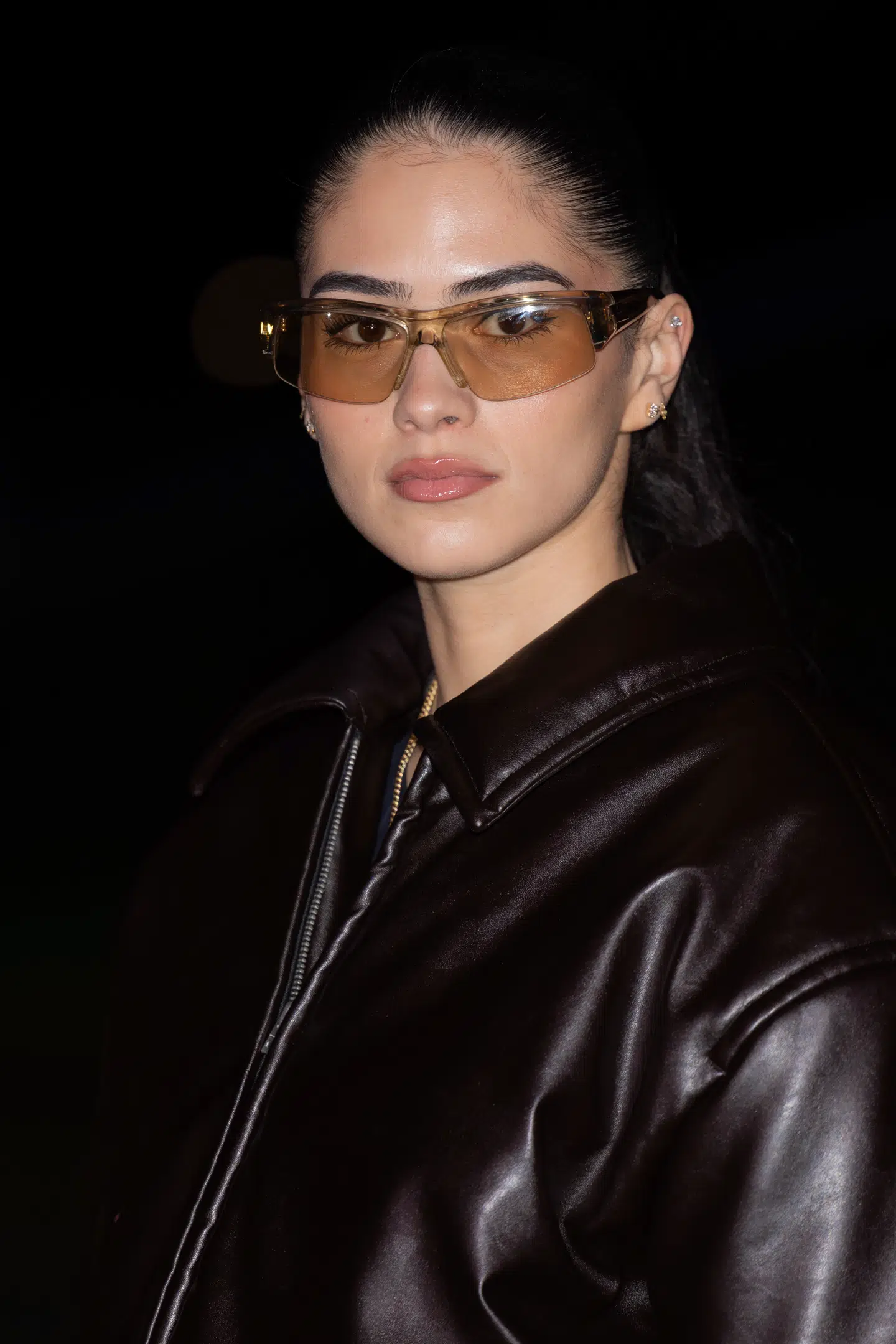 Kim Turnbull benægter at have haft et forhold til Brooklyn Beckham,