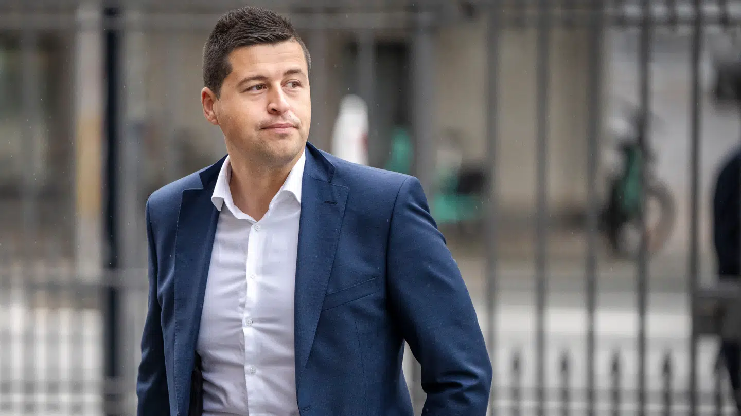 Mike Fonseca blev meldt ud af Moderaterne den 18. november 2023 og har siden været løsgænger.