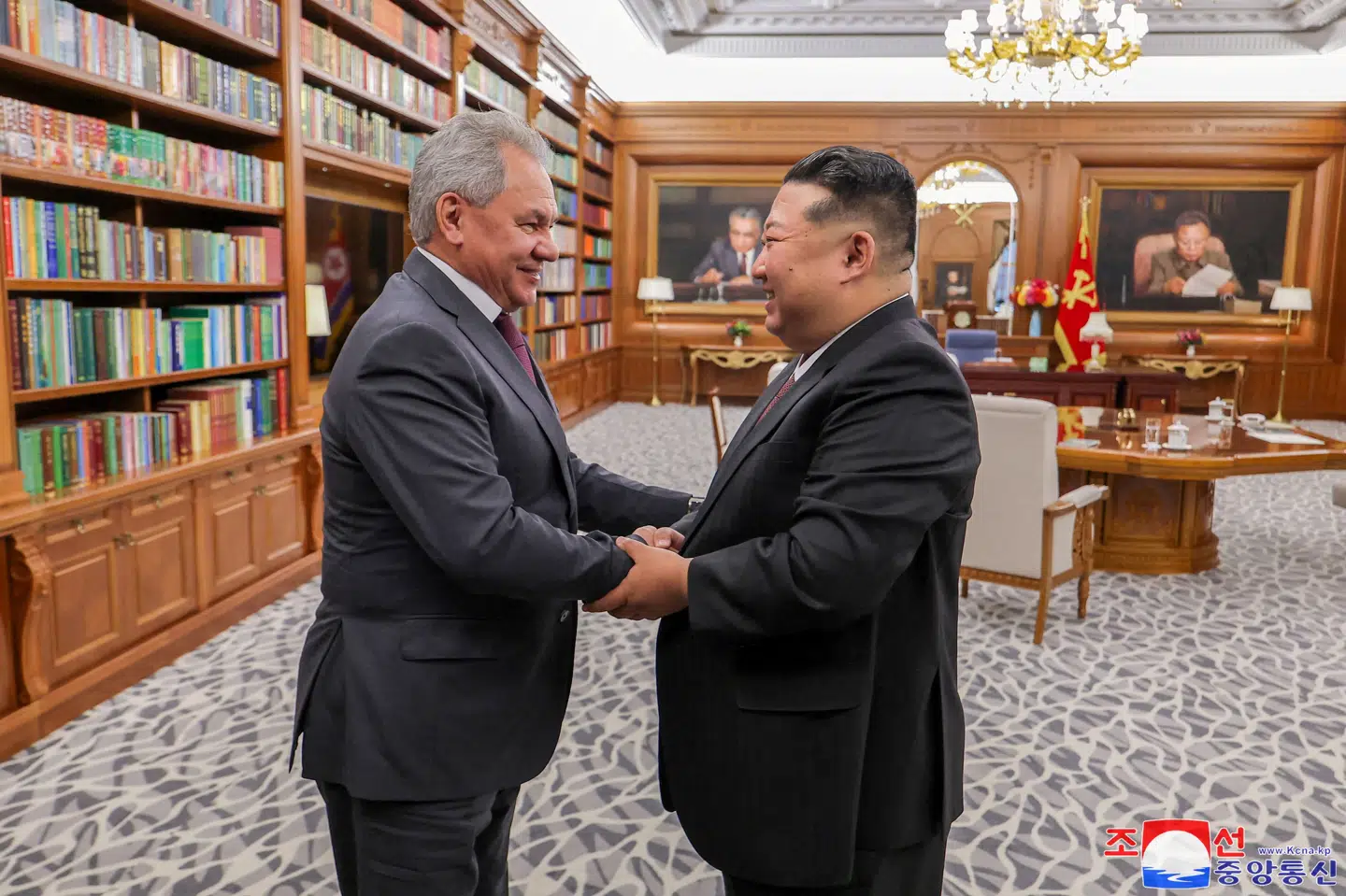 Nordkoreas leder, Kim Jong-un, havde tidligere på måneden besøg af Ruslands Sergej Sjojgu, der er chef for Ruslands sikkerhedsråd. Nu befinder den russiske politiker sig på ny i Nordkorea. (Arkivfoto).