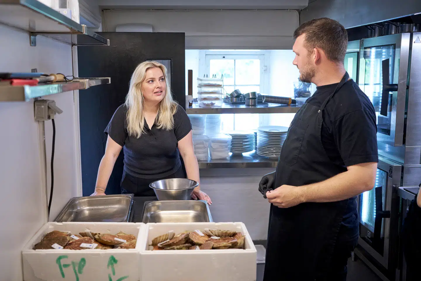 Emma Nørbygaard og kæresten, Nicky Arentsen, har noget så sjældent som en gourmetrestaurant med overskud.