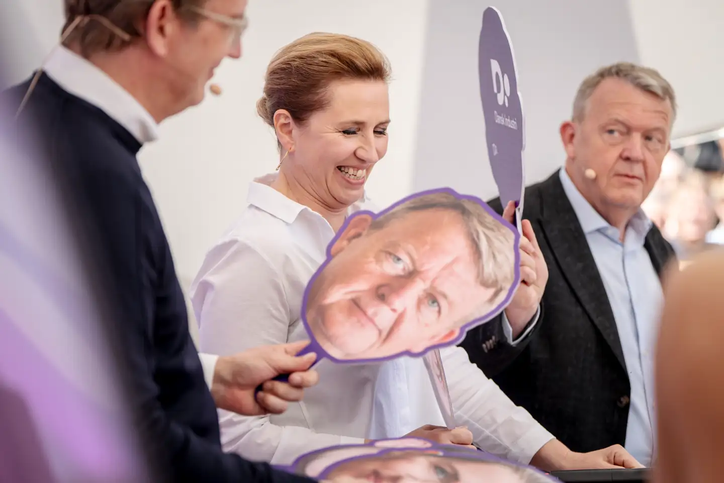 Mette Frederiksen (S), Lars Løkke Rasmussen (M) og Troels Lund Poulsen (V) drøftede under Folkemødet regeringens indre liv.