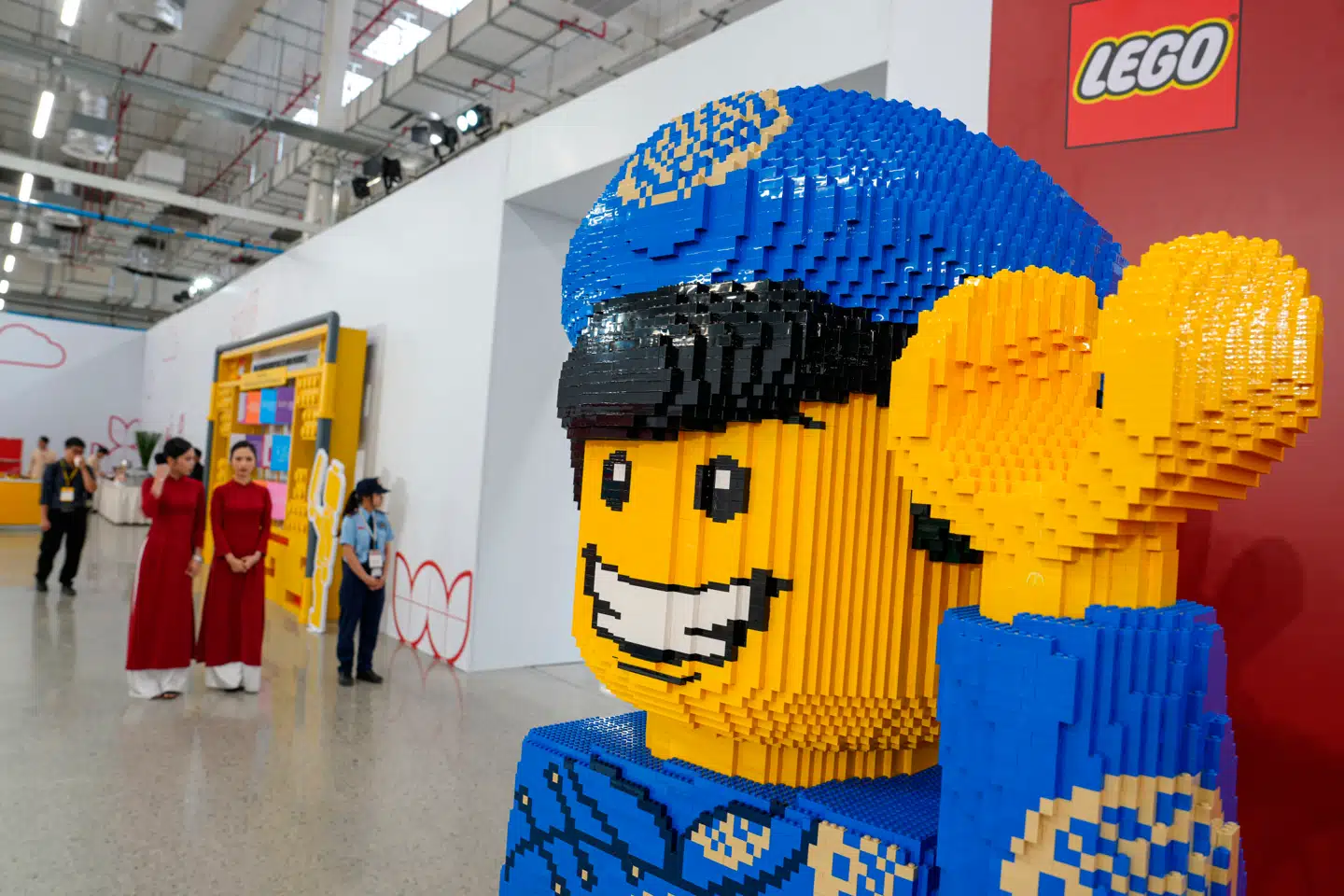 Danske virksomheder (som LEGO) er i deres gode ret til at fremme diversitet, så længe de ikke aktivt begynder at diskriminere, påpeger Jesper Lau Hansen.