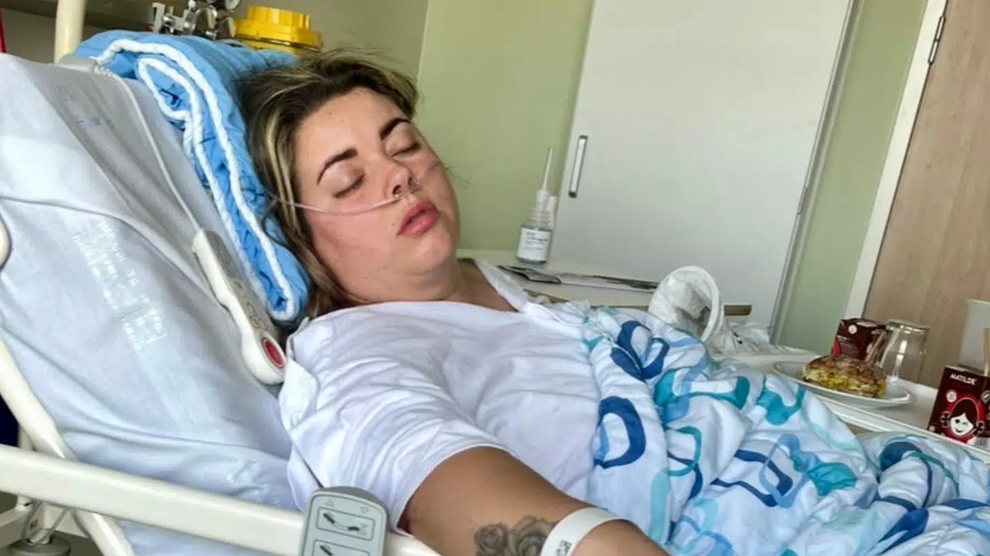 35-årige Amanda Julie Fridh Riis har haft sin stomi i et år nu. Det har været en svær rejse for hende.