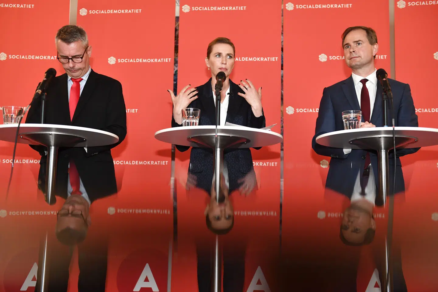 Socialdemokratiets hovedbestyrelse har valgt at udelukke Henrik Sass Larsen (TV) fra partiet. Statsminister og partiformand Mette Frederiksen har støttet op om indsatsen for at få ham ud af partiet. (Arkivfoto).