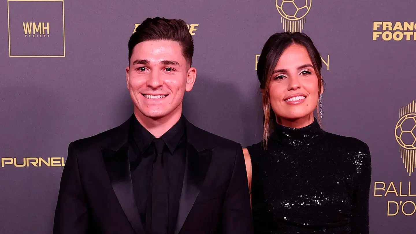 Julian Alvarez og Maria Emilia Ferrero har ekstra god grund til at smile for tiden.