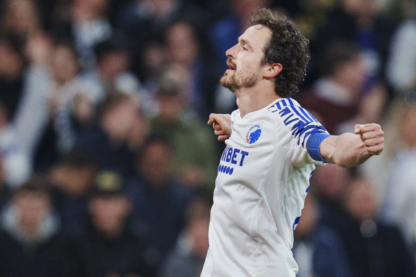 Thomas Delaney scorer til 1-1 under superligakampen mellem FC København og FC Midtjylland i mesterskabsspillet i Parken søndag den 11. maj 2025.