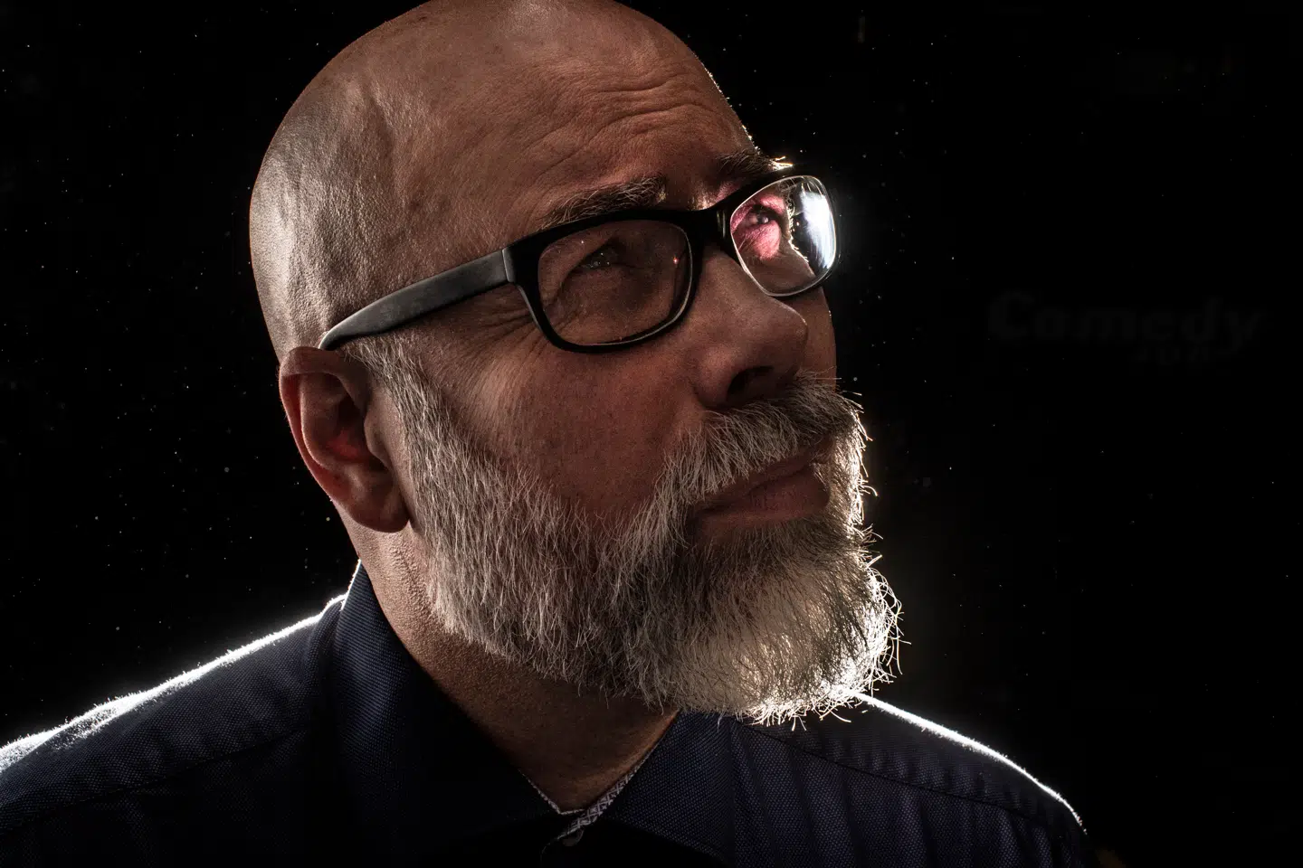 Når nu Iran taber, enten til Vesten udefra eller til vestlige tanker indefra, vil det ikke kun være et nederlag for religiøs og dogmatisk tankegang. Det vil være et nederlag for den politiske ideologi, der har brugt religion som et skjold mod fremskridt og selvkritik. Og det kan måske blive et vendepunkt, skriver Brian Mørk.