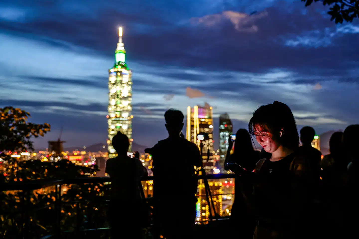 Dansk praksis må hurtigt tilbage på det vanlige spor, vi har holdt i årtier. For taiwanere er ikke kinesere, skriver Jonas Parello-Plesner og Kasper Roug i denne kommentar.