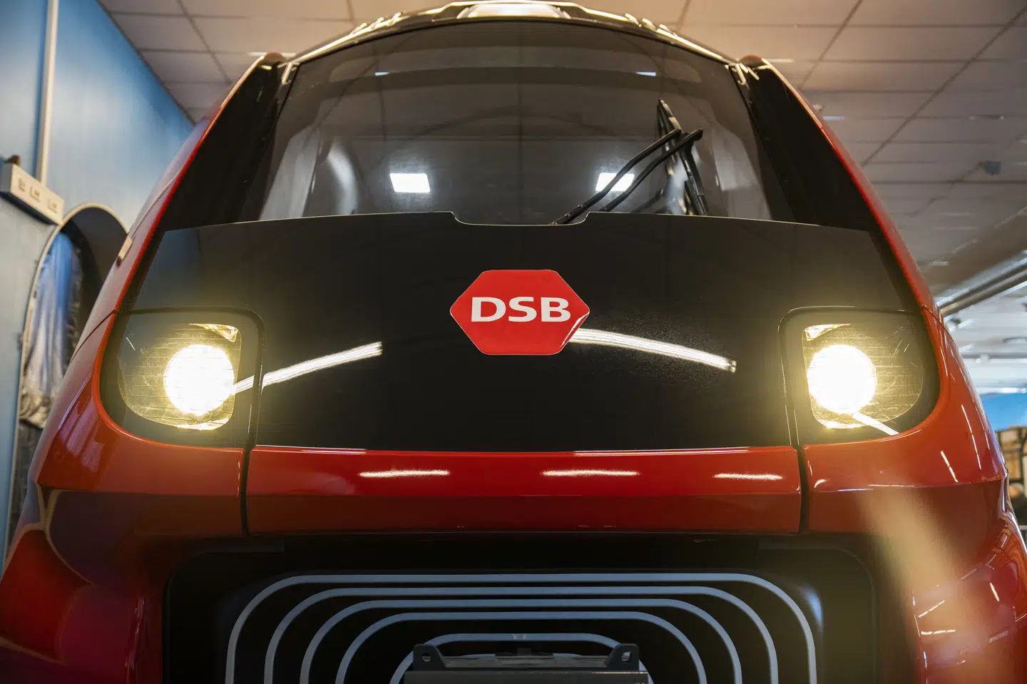 Alstom og DSB præsenterede i 2023 et mockup af det kommende IC5-tog på et pressemøde. Det ventes, at passagerer kan køre med IC5-tog fra 2027. (Arkivfoto).