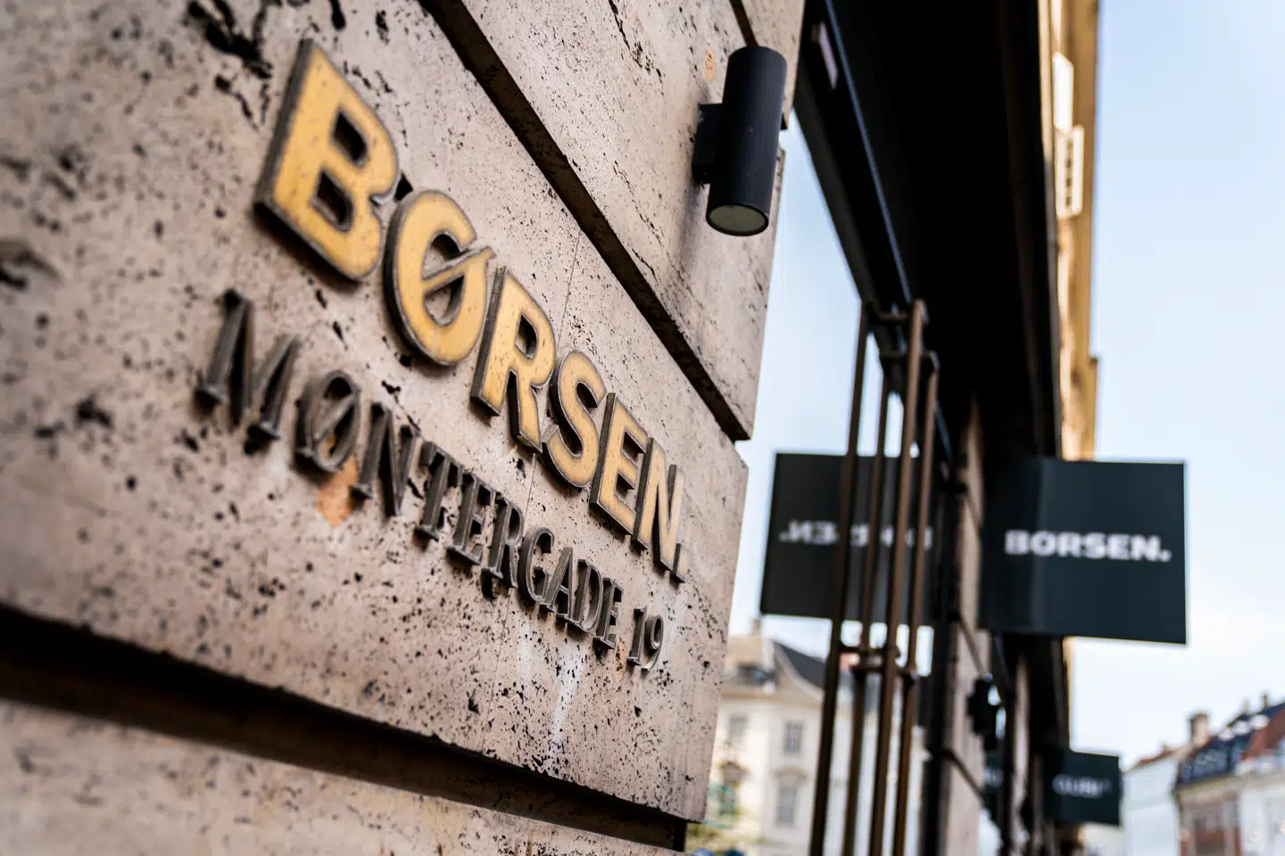 Dagbladet Børsen har adresse på Møntergade i København.